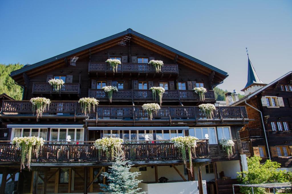 Hotel Le Grand Chalet Favre Saint-Luc Exterior foto